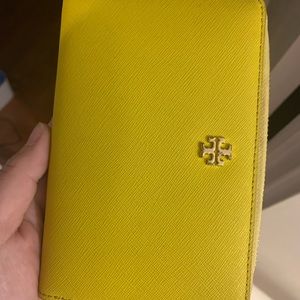 Tory Burch wallet
